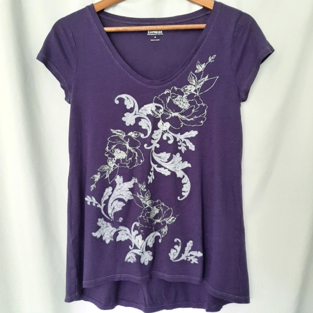 Express Graphic Tee